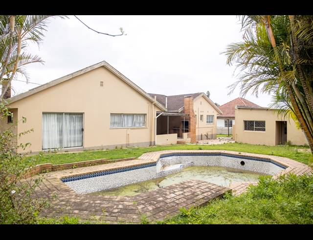 3 BEDROOM HOUSE FOR SALE IN WILLOW PARK